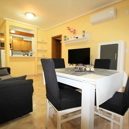 Daniela Apartament Torrevieja Eksteriør bilde