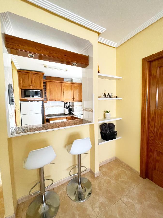 Daniela Apartament Torrevieja Eksteriør bilde